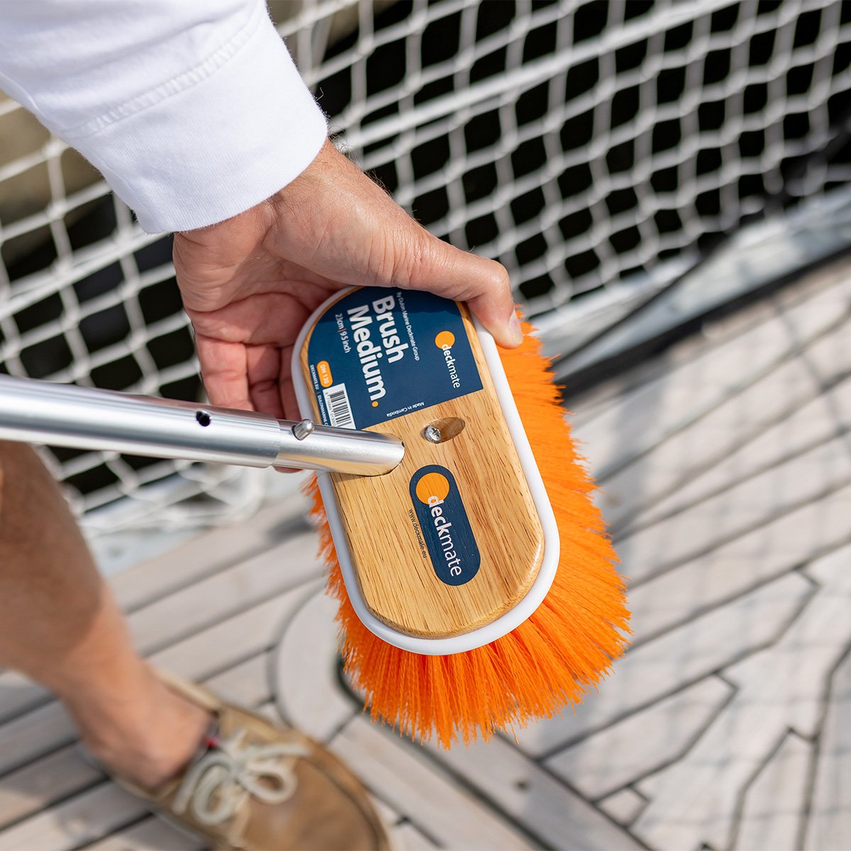 Deckmate DM130 Medium brush